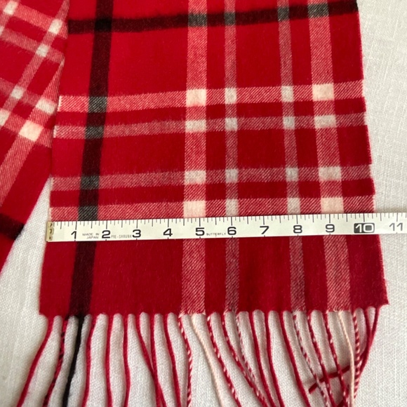 •Charter Club Red Black White Plaid 100%Cashmere Fringed Scarf 64”x10” NWOT - Picture 7 of 11
